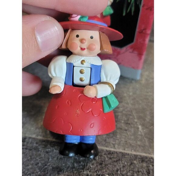 Hallmark 1998 daughter ornament Xmas decor - Picture 2 of 4